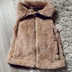 Tommy Hilfiger fuzzy vest
